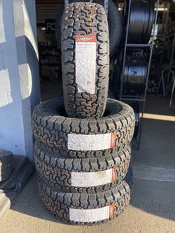 AMP TERRAIN PRO LT285/70/17 ON SALE!!!!