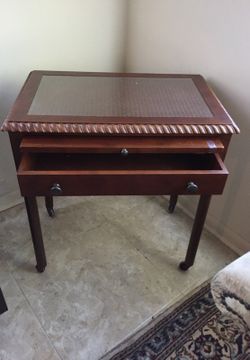 Vintage table on wheels the glass is not on top