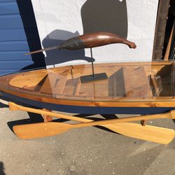 Table-boat Coffee Table