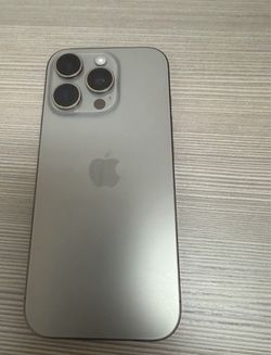 iPhone 16 Pro - 256GB (Unlocked)