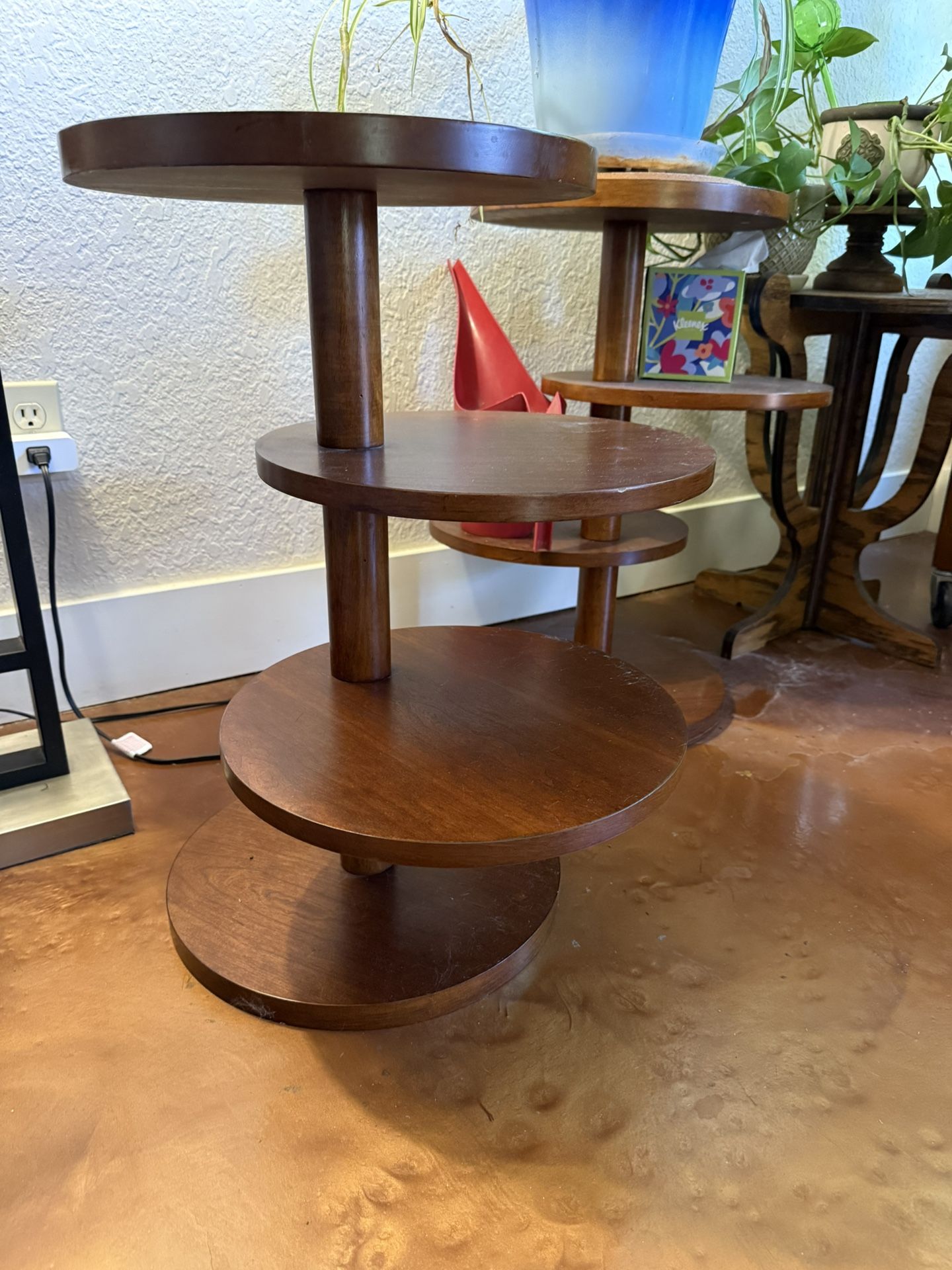 Round End Tables