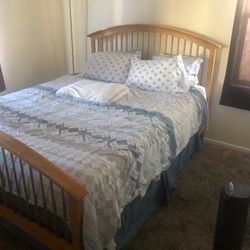 Queen Memory Foam Mattress And Box Spring 