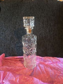 VINTAGE DECANTER BOTTLE