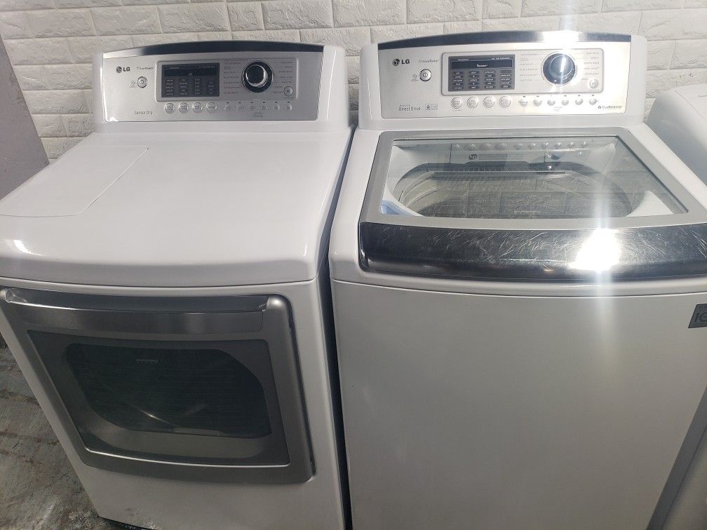 Great Working Super Capacity LG Washer And Dryer Set