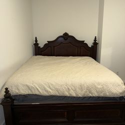 King Size Bed & Dresser 