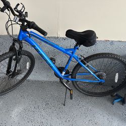 26 Inch Bike With Gears. Very Good Condition 