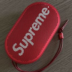 Supreme Bang&Olufsen Res Beoplay P2 Portable Wireless Speaker