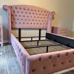 ❄️Brand New Upholstered Pink King And Queen Size Bed Frame - Mattress | Pay After Delivery 🚚 