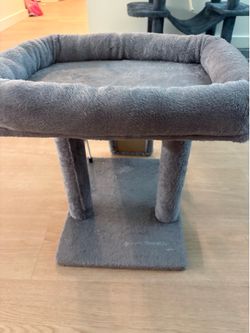 Cat tree