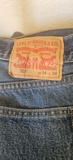 Levi mens jeans