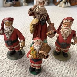 4 Santa Figurines