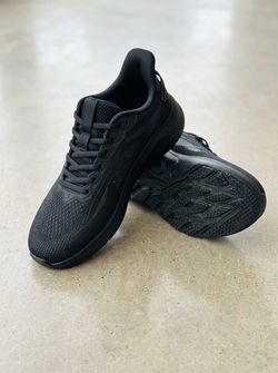 JACKSHIBO Men's Black Wide-Toe Athletic Running Shoes (Size M41 / US 8) NEW