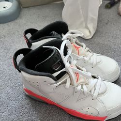 Air Jordan Retro 6 Infrared. 