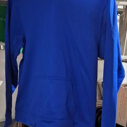 (BB  - 25)   SPORT TEK BLUE HOODIE YOUTH LARGE