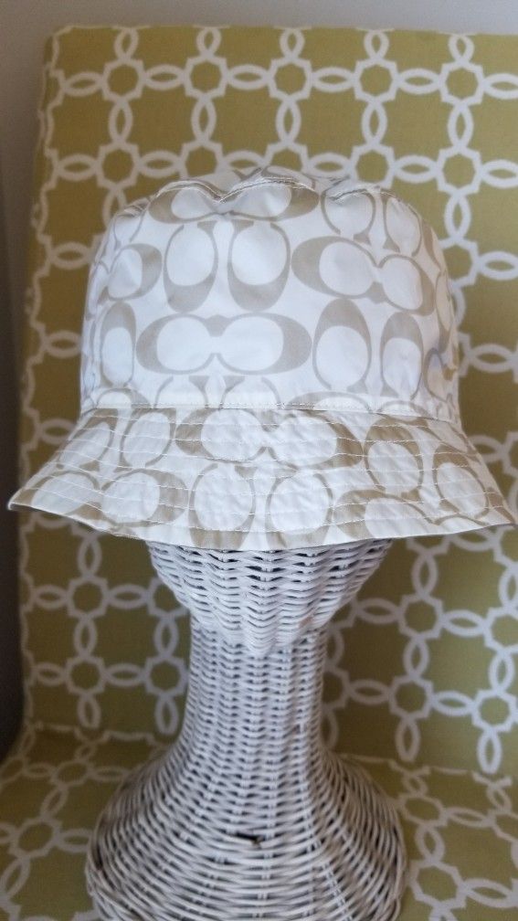 Coach Bucket Hat Women $35