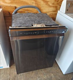 LG DARK STAINLESS STEEL DISHWASHER WITH INTERIOR STAINLESS STEEL TOO AND  3 RACKS.....$ 300