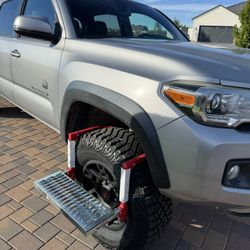 Truck Step / Tire Step