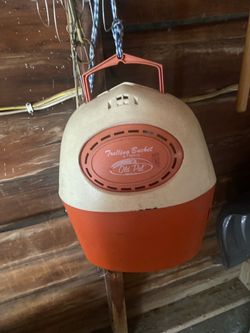 Fishing bucket