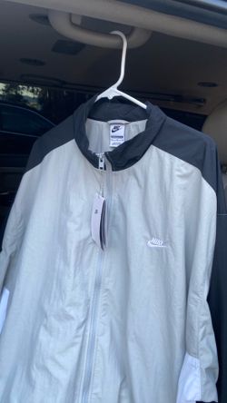 Nike windbreaker brand new XL obo