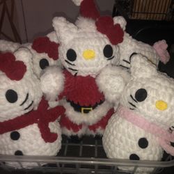 Hello Kitty Crochet Christmas Themed 