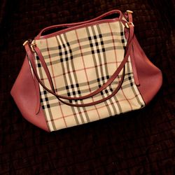 Burberry Purse 