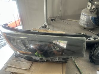 2017-2019 Toyota Highlander Headlight Rh