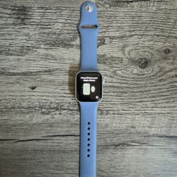 Apple Watch SE 40mm W/ Cellular