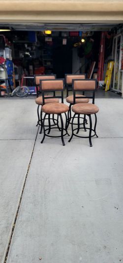 Counter-height bar stools