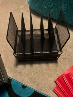 Organizers /office supplies /desk for papers folders binders