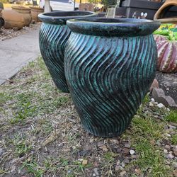 Turquoise swirl pots