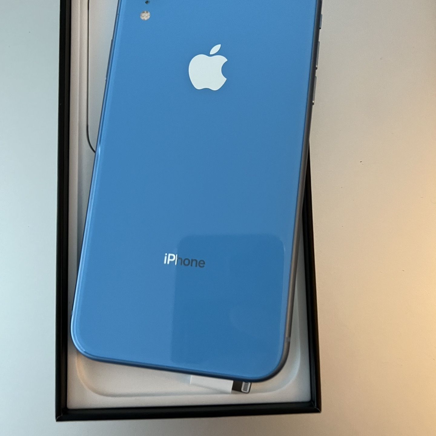 Iphone XR 64GB ANY CARRIER Blue for Sale in Chula Vista, CA - OfferUp