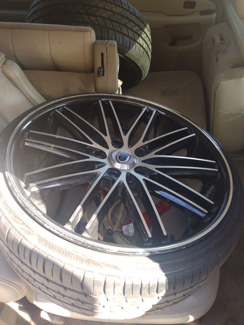 20-in Rims And Tires