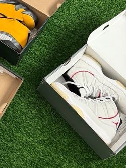 Air Jordan 11 Retro Low White Red