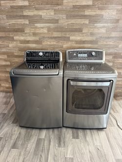 LG washer and dryer gas laundry set