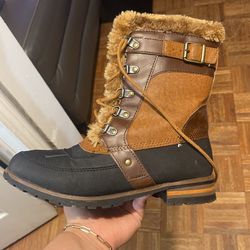 Boots 9 1/2