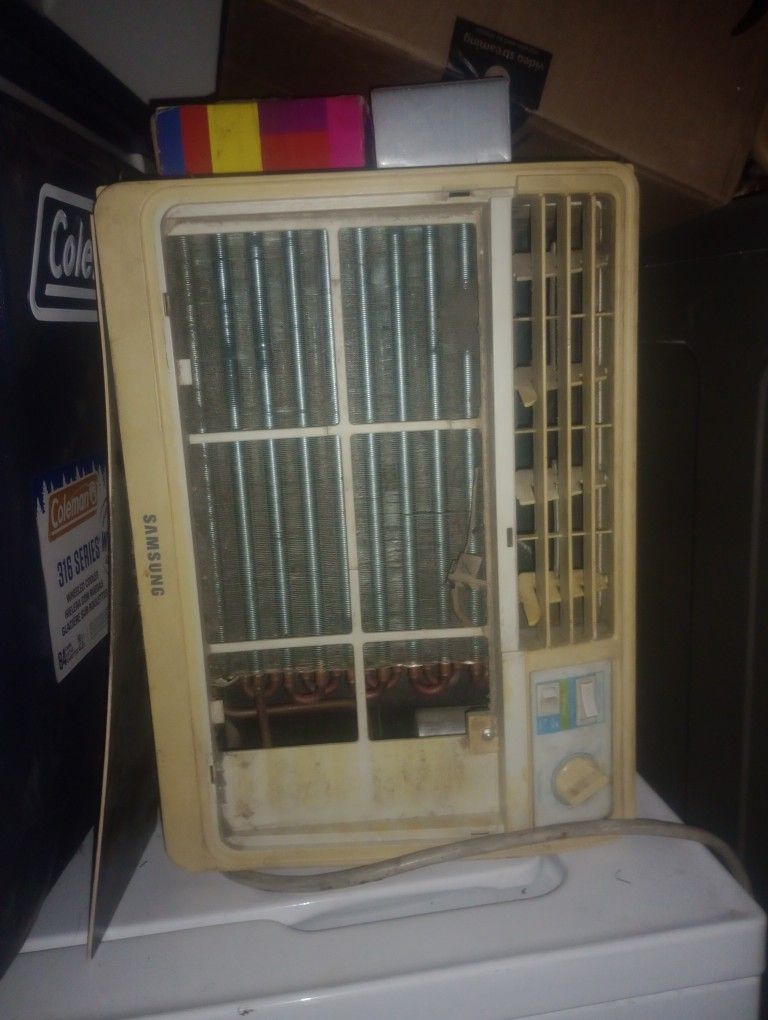 Window Wall Ac