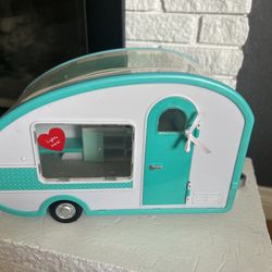 Lori Dolls Roller Glamper 