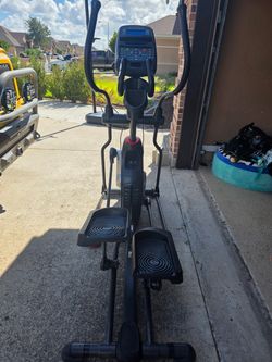 Schwinn. Elliptical