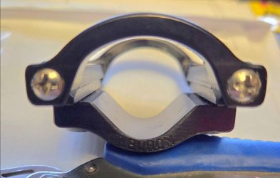 Tiburon reel clamp