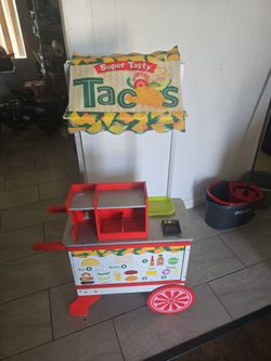 Melissa & Doug Kids Taco/Donut Cart