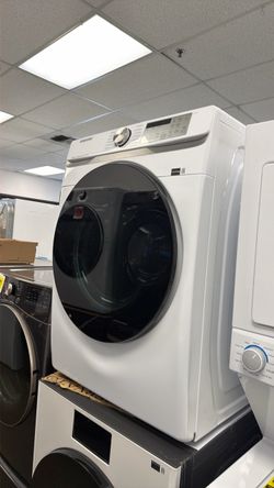 SAMSUNG-27” Wide 7.5 Cu.Ft Smart Gas Dryer w/ Steam Sanitize (Warranty Available)
