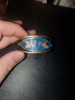 Inlayed braclet turquoise  and white