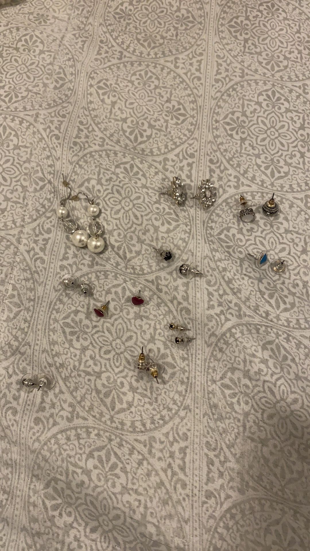 10 Pairs of Earrings
