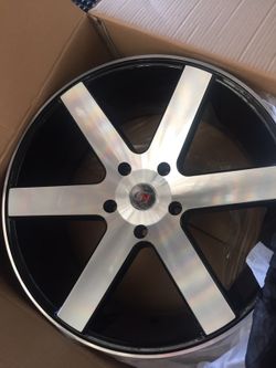 22" BRAND NEW WHEELS