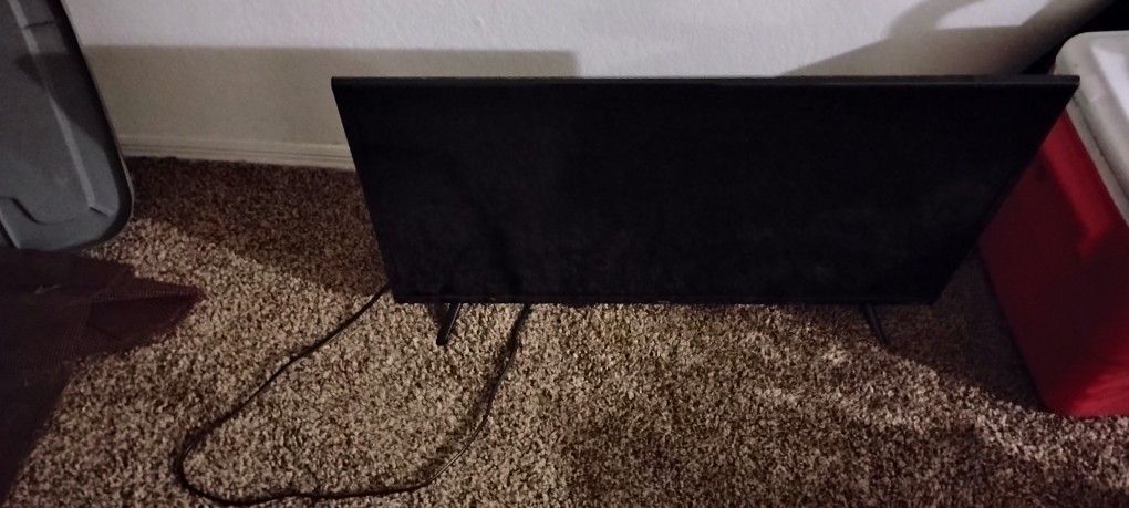 Small TV Like New