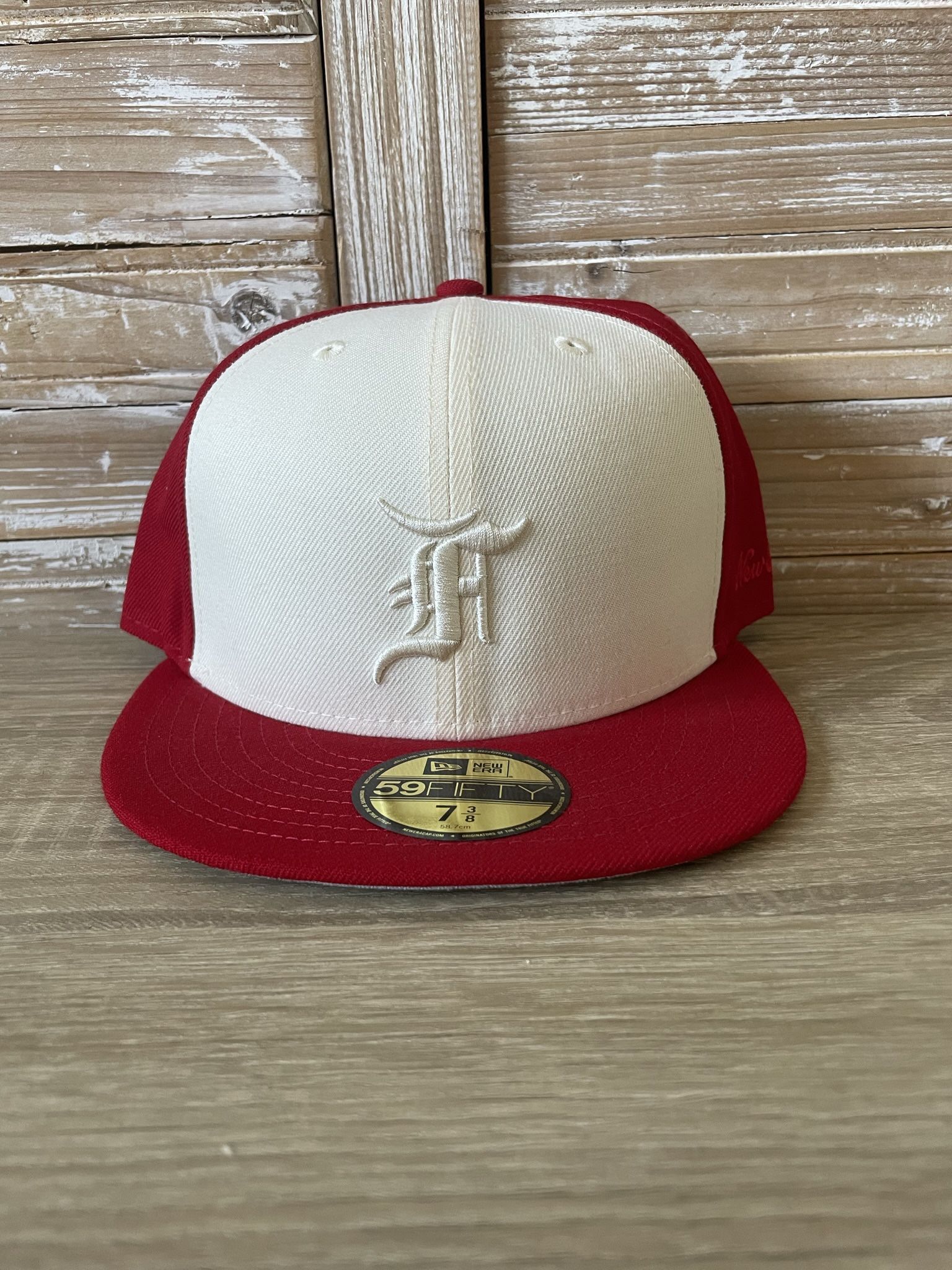 ✨NEW Fear of God Essentials Wool Fitted Cap FOG Red/White Size 3/8