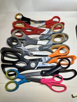 Lot of 9 Scissors