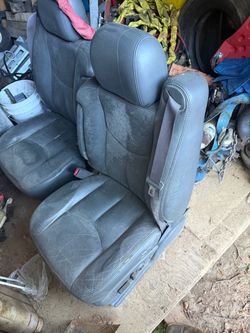 Chevrolet GMC Silverado Sierra Leather Seats and Center Console