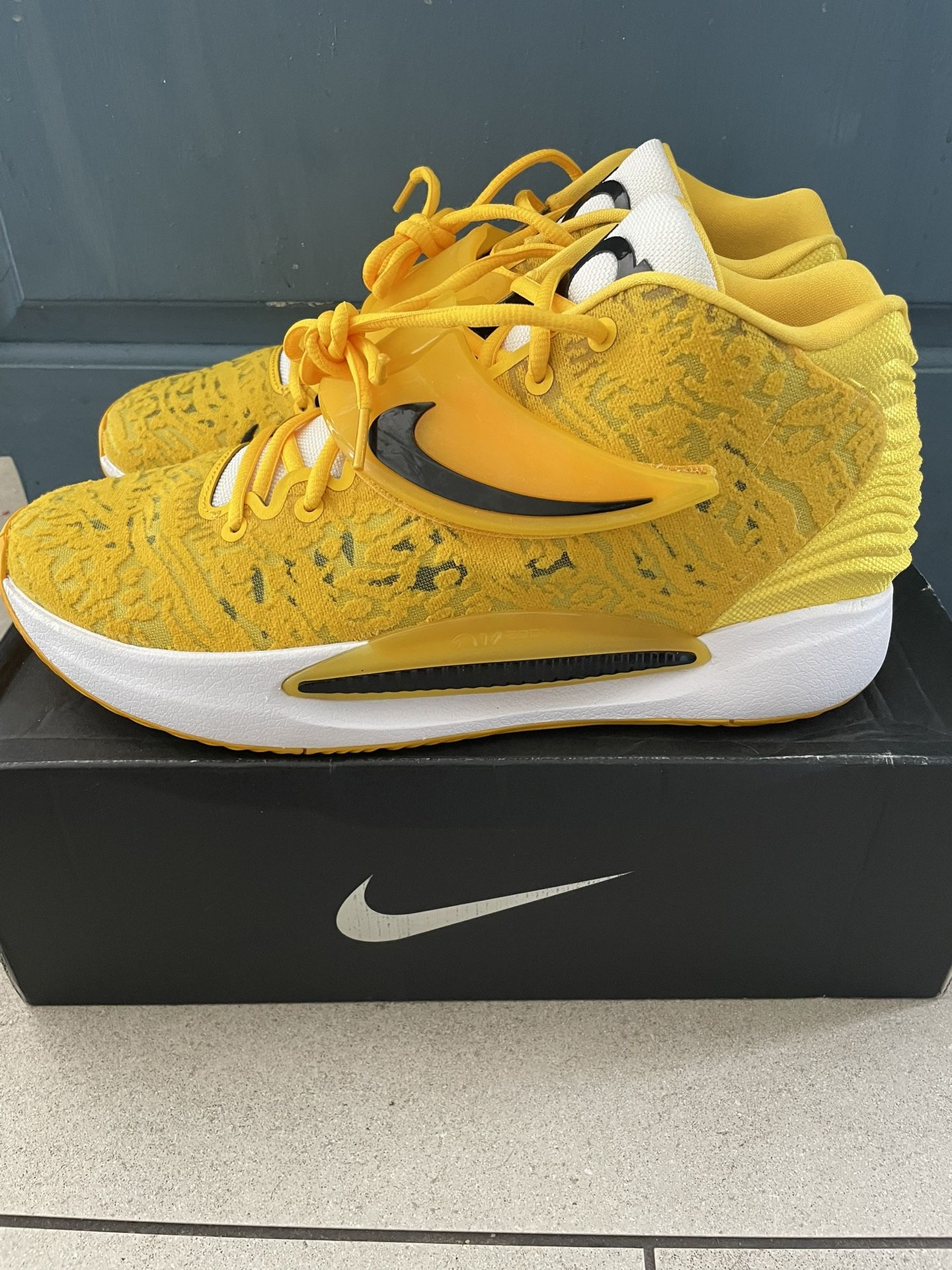 Nike KD 14 TB Promo Mens Basketball Shoes Size 15 Yellow Amarillo DM5040-700 Nike KD 14 TB Promo Basketball Shoes Team | Mercari main image 3