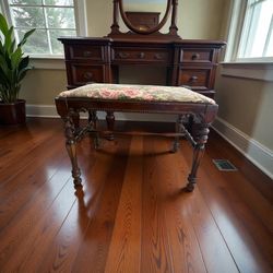 Vintage 1940’s Collins Company Vanity Bench – Solid Wood FREE LOCAL DELIVERY